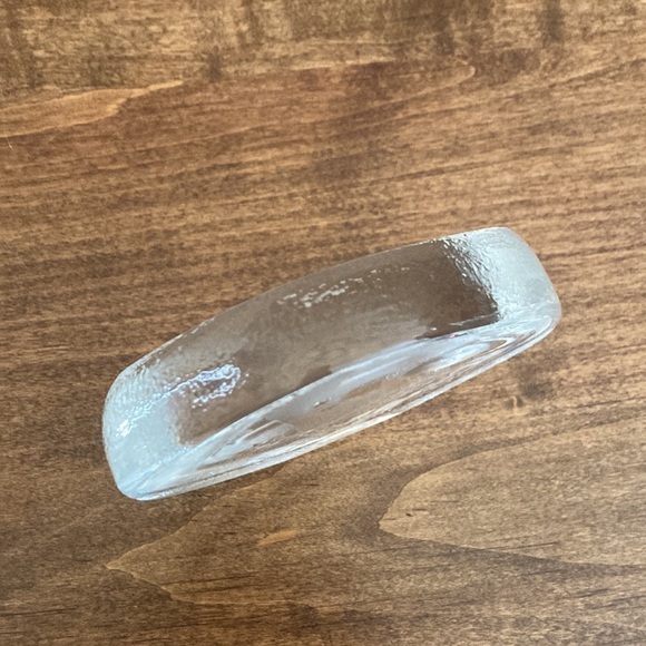 RARE Signed Mats Jonasson Etched Bird Wren Crystal Glass Paper Weight, 9194 - Picture 2 of 9